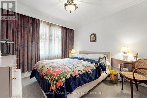 2 Faversham Crescent, Toronto, ON 