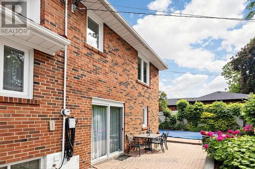 2 Faversham Crescent, Toronto, ON 