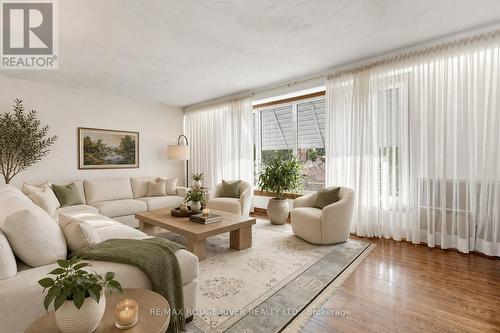 2 Faversham Crescent, Toronto, ON 