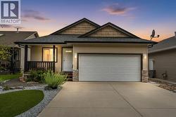 1914 Snowberry Crescent Kamloops, BC V1S 1Z8