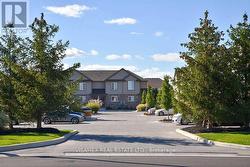 11 - 7768 ASCOT CIRCLE Niagara Falls, ON L2H 3P9