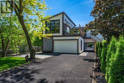 36 LAKEVIEW DRIVE Hamilton, ON L8E 4X2