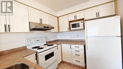 340 Kittridge Road, Oakville, ON 