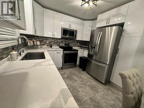 7929 Hawthorne Drive, Windsor, ON 