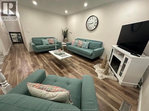 7929 Hawthorne Drive, Windsor, ON 