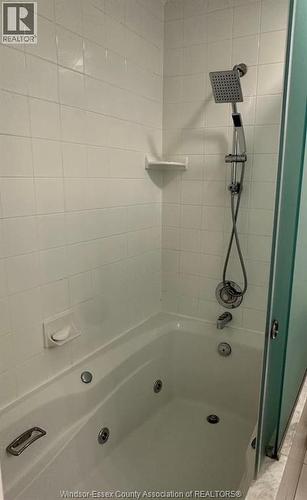 7929 Hawthorne Drive, Windsor, ON 