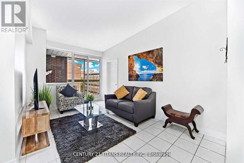 #510 - 4064 LAWRENCE AVENUE E  Toronto, ON M1E 4V6