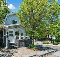 1292 WOODBINE AVENUE Toronto, ON M4C 4E7