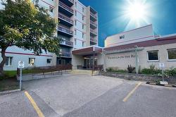 222-35 Valhalla DR  Winnipeg, MB R2G 0G5