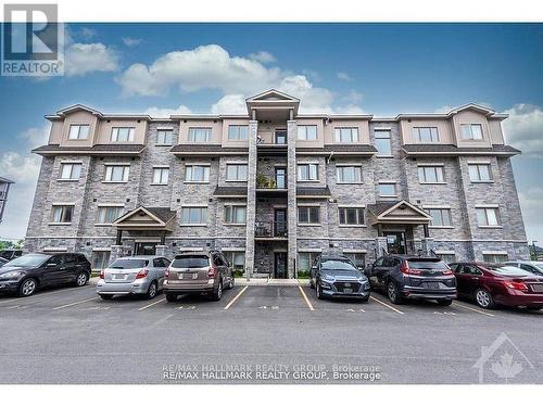 10 - 340 TRIBECA PRIVATE  Ottawa, ON K2J 6B4