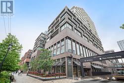 908 - 455 WELLINGTON STREET W Toronto, ON M5J 2R2