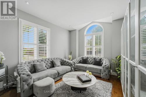 5 Whitbread Crescent, Ajax, ON 