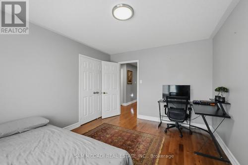 5 Whitbread Crescent, Ajax, ON 