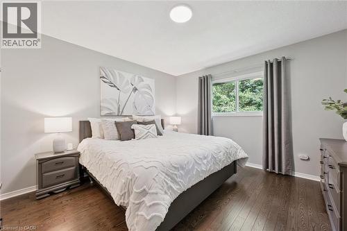 216 Bismark Drive, Cambridge, ON 