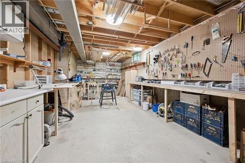 216 Bismark Drive, Cambridge, ON 