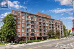 412 - 2495 DUNDAS STREET W Toronto, ON M6P 1X4