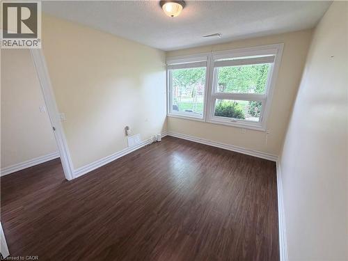 9 Gates Lane, Hamilton, ON 