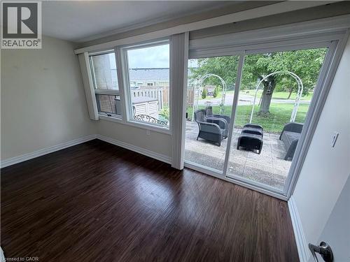 9 Gates Lane, Hamilton, ON 