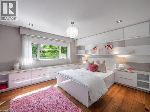 777 Shadeland Avenue, Burlington, ON 