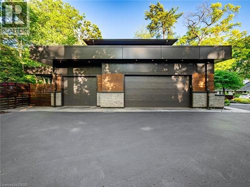 777 Shadeland Avenue, Burlington, ON 