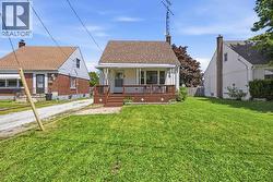 232 FELIX STREET Sarnia, ON N7T 5L3