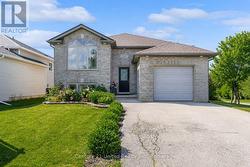 120 DONEGAL DRIVE Brantford, ON N3T 6N4