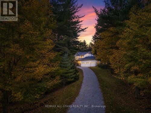 29 Robert Boulevard, Springwater, ON 