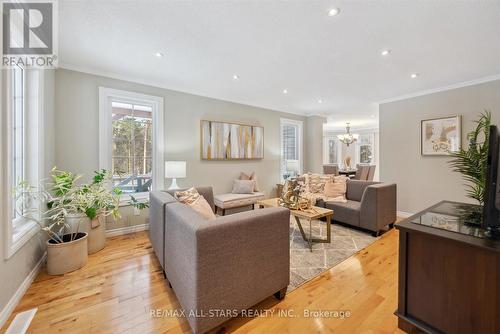 29 Robert Boulevard, Springwater, ON 