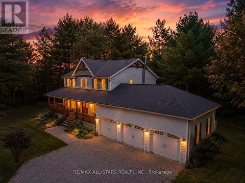 29 Robert Boulevard, Springwater, ON 