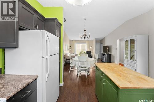 2711 Meadow Lane E, Regina, SK 