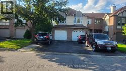 59 HAVENHURST CRESCENT Ottawa, ON K1T 3G5