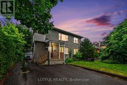 3 - 2427 CHASSEUR AVENUE Ottawa, ON K1V 8E5