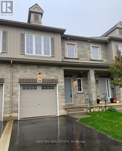16 DAYMAN DRIVE  Hamilton, ON L9K 0J9