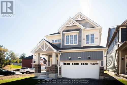 460 BEECHWOOD FOREST LANE  Gravenhurst, ON P1P 1A7