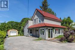 178 CHURCH STREET Penetanguishene, ON L9M 1E6