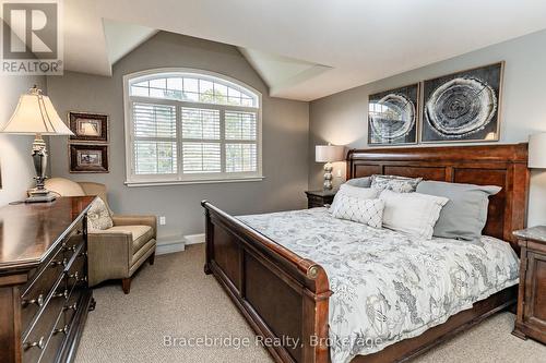 Carling 5 W3 - 3876 Muskoka Rd 118 Highway W, Muskoka Lakes (Medora), ON 
