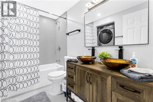 2258 Manchester Drive, Burlington, ON 