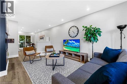 2258 Manchester Drive, Burlington, ON 