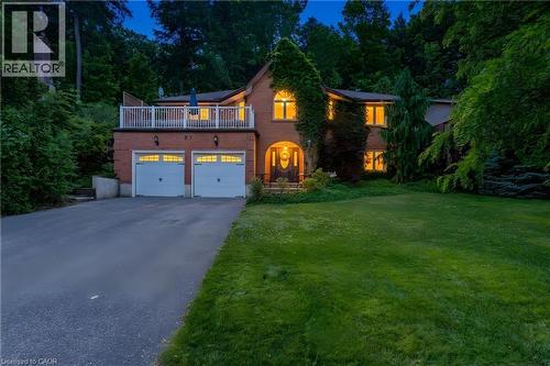 37 YELLOW BIRCH Drive  Kitchener, ON N2N 2M1