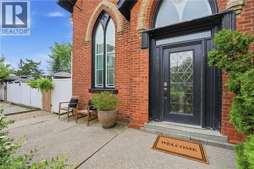 859 Haldibrook Road, Caledonia, ON 