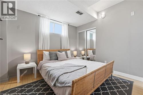 859 Haldibrook Road, Caledonia, ON 