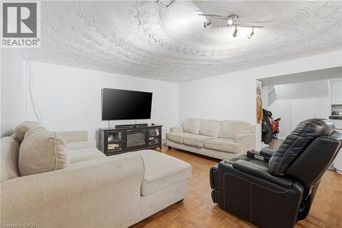 20 Nelligan Place, Hamilton, ON 