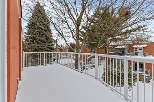 Balcony - 5450 Av. Plamondon, Montréal (Côte-Des-Neiges/Notre-Dame-De-Grâce), QC 
