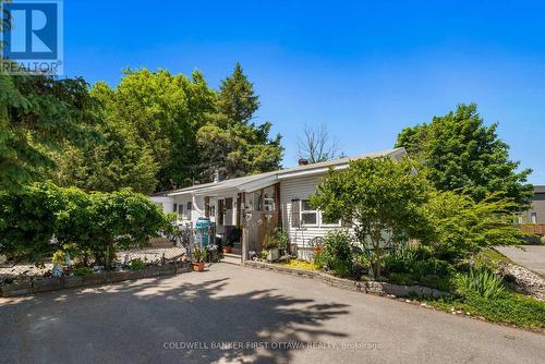 29 CLOVERLOFT COURT  Ottawa, ON K2S 1T3