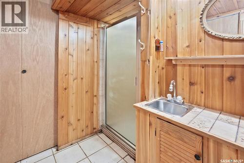 811 9Th Avenue N, Saskatoon, SK 