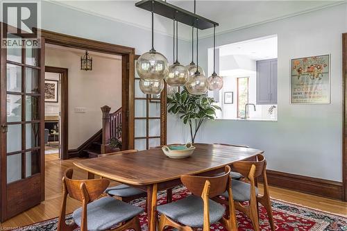 131 Chedoke Avenue, Hamilton, ON - Indoor Photo Showing Dining Room