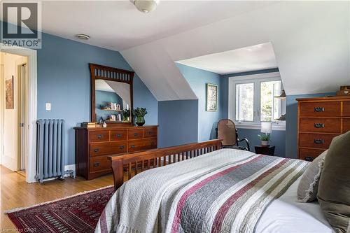 131 Chedoke Avenue, Hamilton, ON - Indoor Photo Showing Bedroom