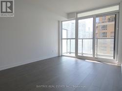 1607 - 125 REDPATH AVENUE Toronto, ON M4S 2J9