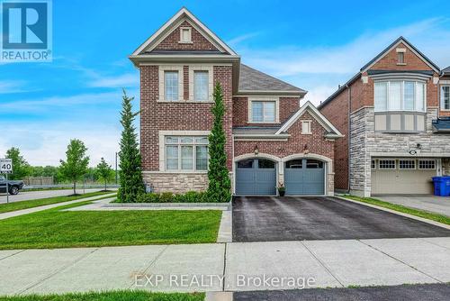 166 BABER CRESCENT  Aurora, ON L4G 0Y6
