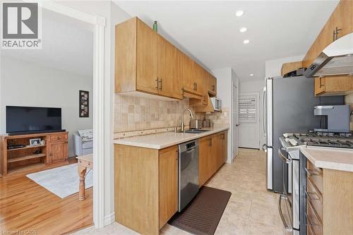 1531 Upper Wellington Street, Hamilton, ON 
